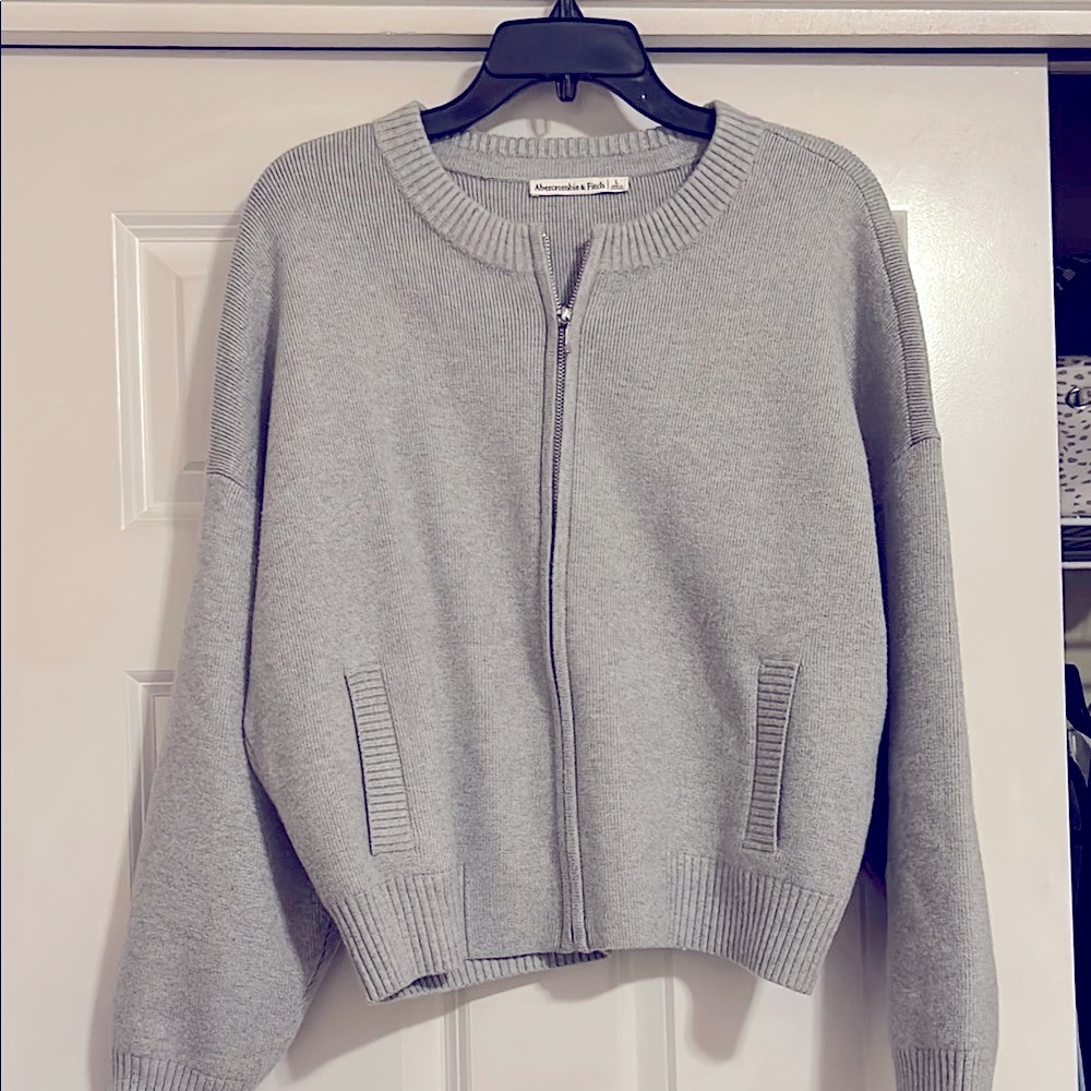 Abercrombie & Fitch Gray Cardigan Sweater with Zipper